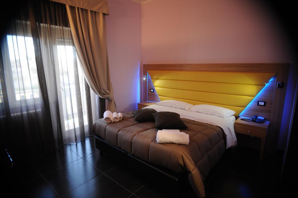 Alojamento de Acomodação e Pequeno-almoço Ostia Antica Suite B&B